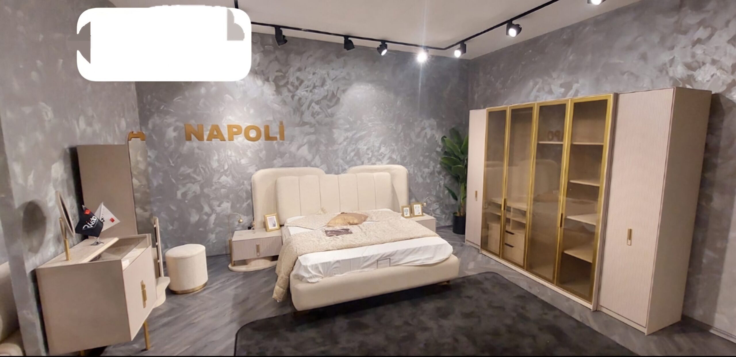 Ensemble Napoli (Chambre – Salon – Salle à manger)