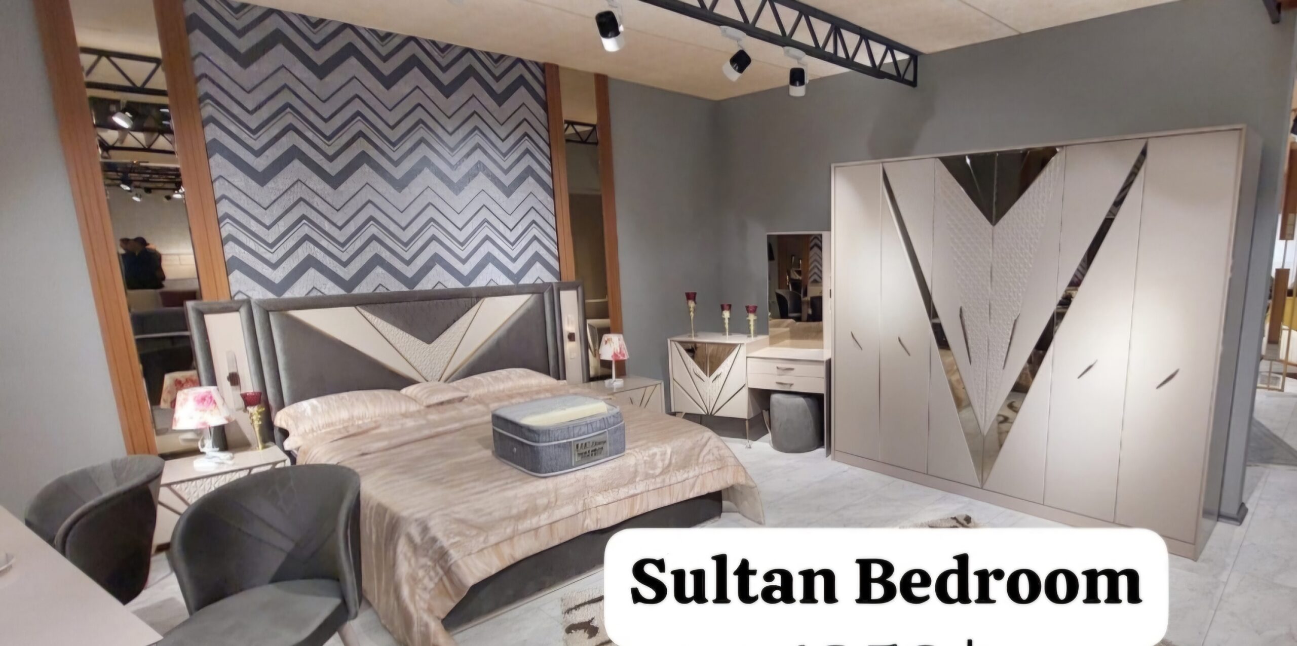 Ensemble Sultan (Chambre – Salon – Salle à manger)