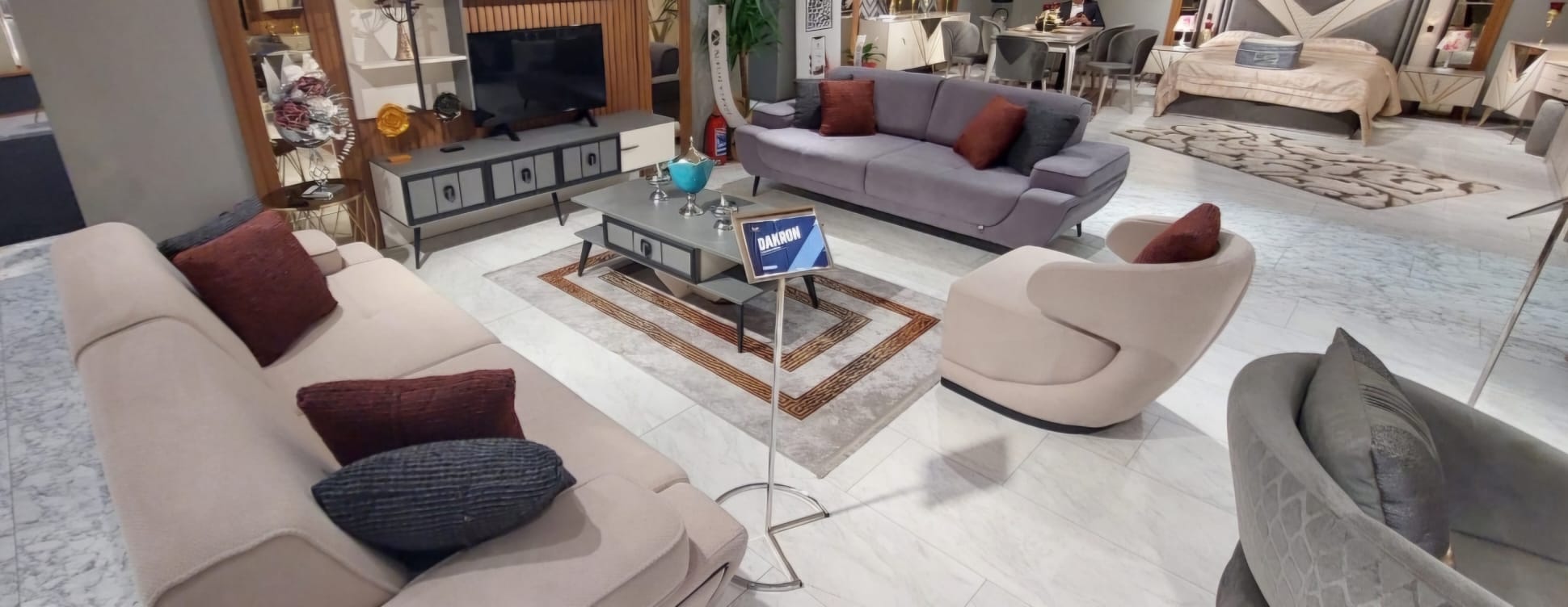 Ensemble Dakron (Chambre – Salon – Salle à manger)